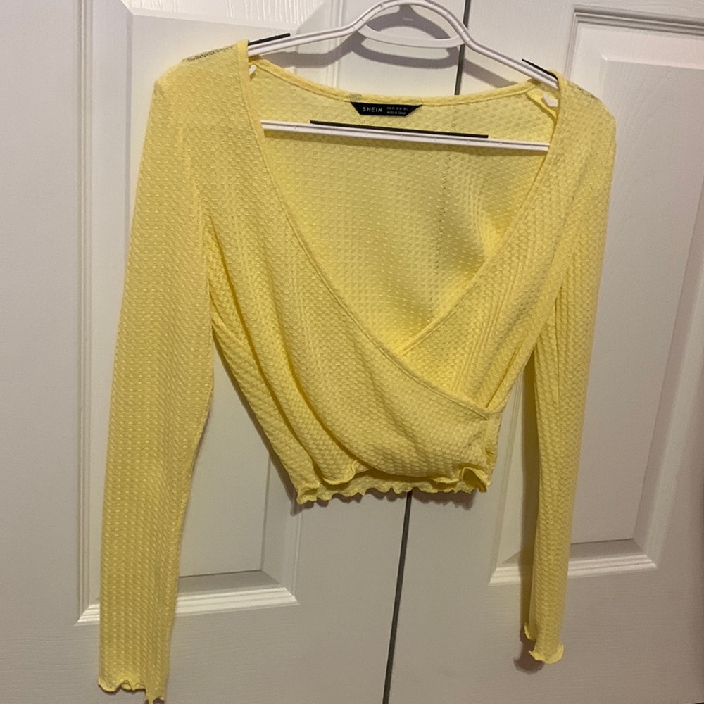 yellow top to wear over a tank top